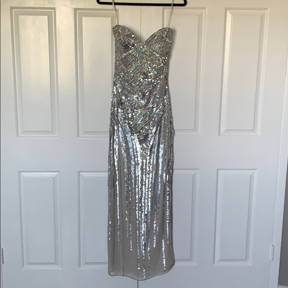 Beautiful Sean collection Gray Sequence Dress